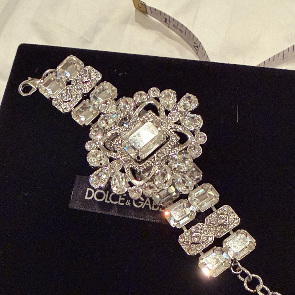Dolce & Gabbana crystal Pearl Pendant Chain Bracelet - Picture 6 of 6